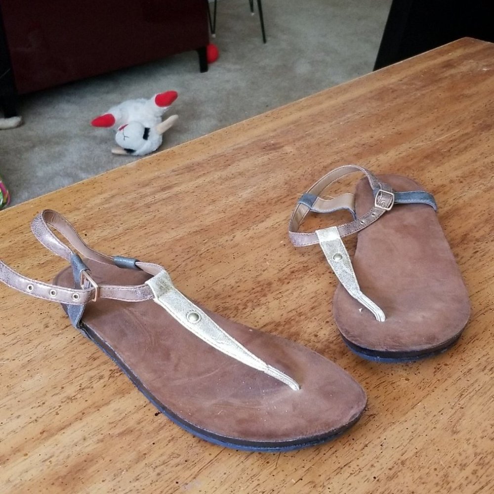 Gold Clarks Thong Sandals